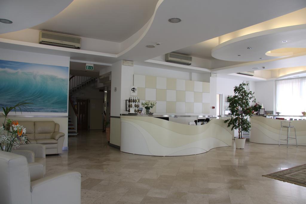 Hotel Marittima Rimini Bilik gambar